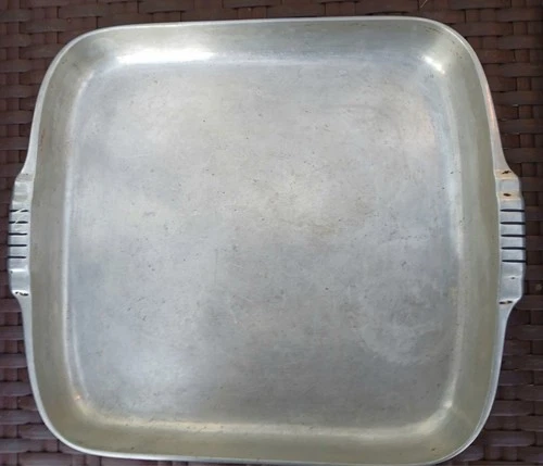 Vtg Wagner Ware Sydney O Magnalite Square Roast and Bake Pan 4007 M