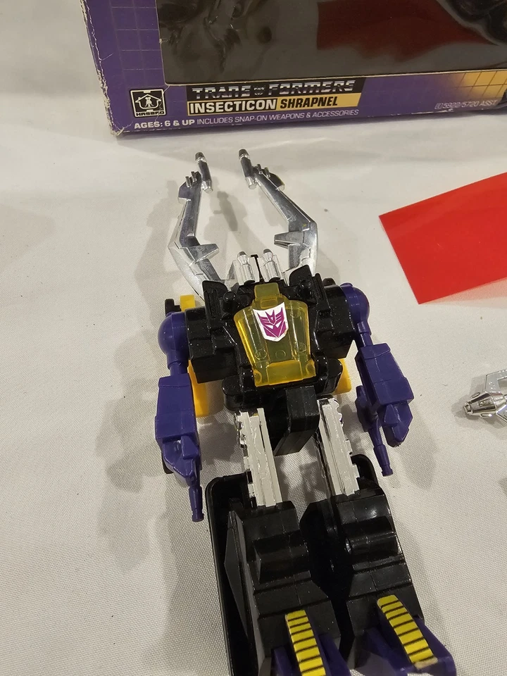 Transformers G1 Insecticon 1984 metralla Hasbro Takara Foto 2 de 4