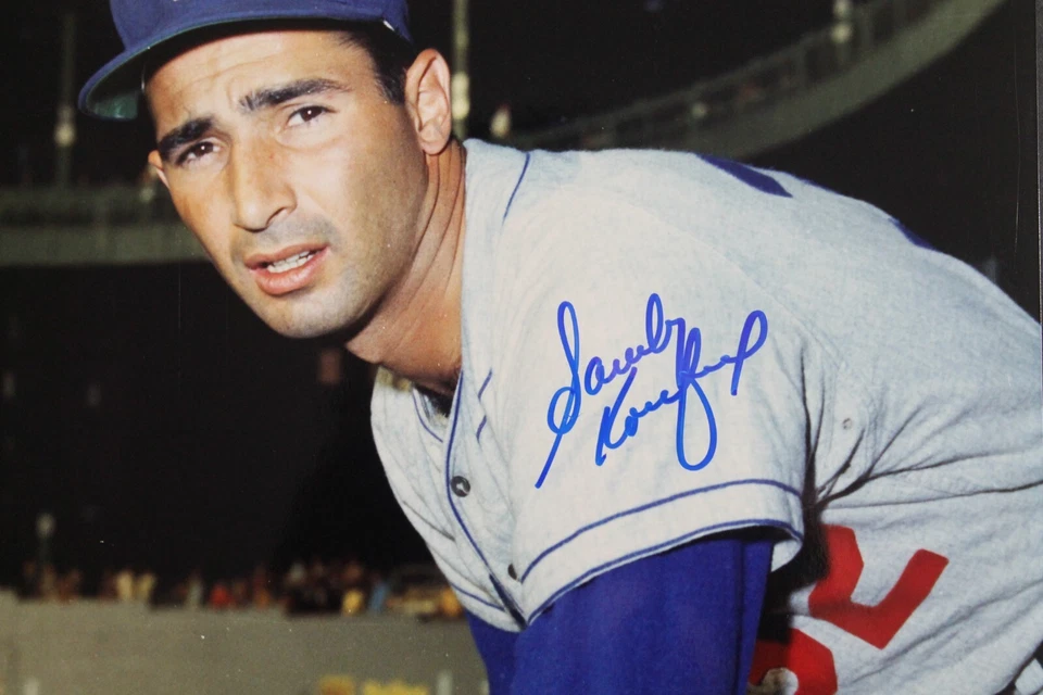 Sandy Koufax HOF LA Dodgers Signed 8x10 Photo Autographed PSA - Image 2 of 4