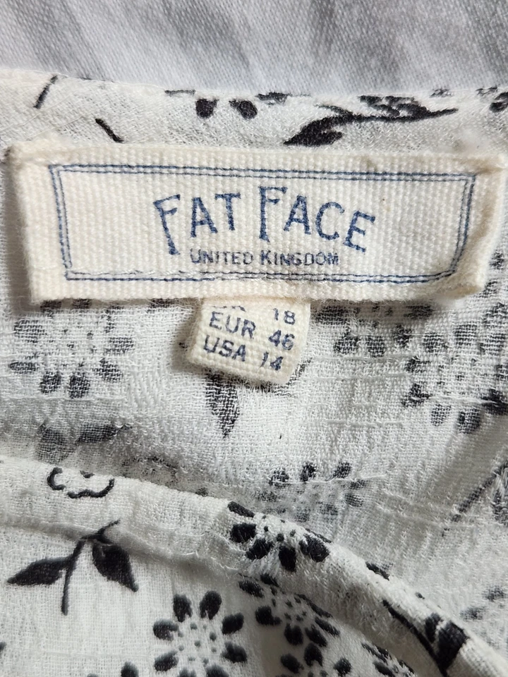 Fat Face Floral Ditsy Top 18 - Image 4 of 4