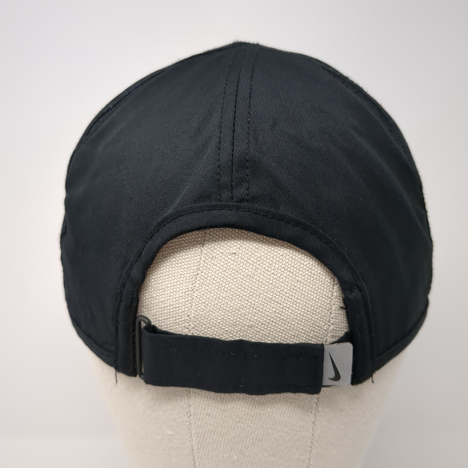 Arterra KC Strapback Baseball Cap Black One Size Adjustable Nike Featherlight