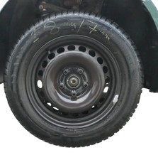 1x A4 B5 A6 4B Passat 3BG Felgen Reifen Winterreifen M+S 195/65 R15 91T 7-8mm VR