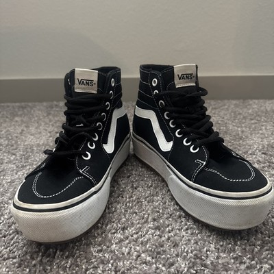 VANS Sk8-Hi Black/White High Top Lace-Up Sneaker Women s US 8