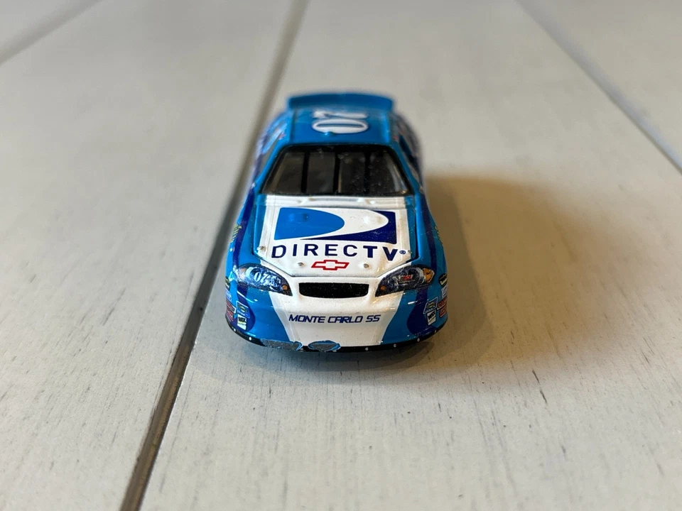 RARE 2007 Clint Bowyer #07 DirecTV, 1/64 NASCAR Diecast, LOOSE, Rubber Tires - Image 3 of 4