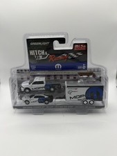 GREENLIGHT HITCH & TOW RACING 2016 DODGE CHARGER SRT HELLCAT 2014 RAM 1500 SPORT