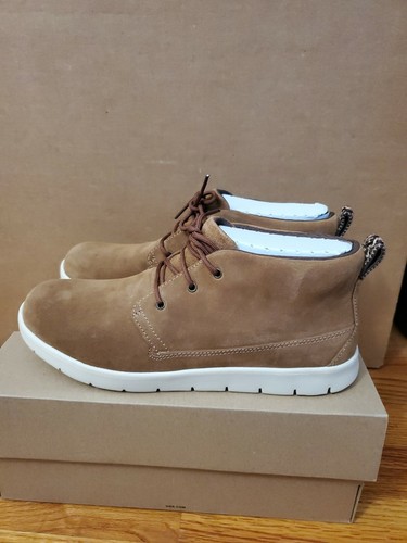 ugg canoe chukka sneaker