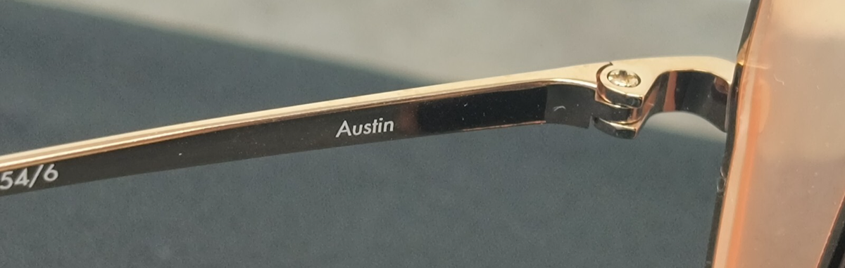 Linda Farrow 854 C6 Austin Oversized Cat Eye Sunglasses Rose Gold Titanium Frame Linda Farrow 854 C6 Austin Oversized Cat Eye Sunglasses Rose  main image 2