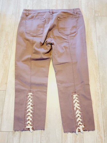 V Christina 16 Jeans Pants Stretch Raw Hems Lace Up Legs Rear Purple Lavender - Picture 2 of 7