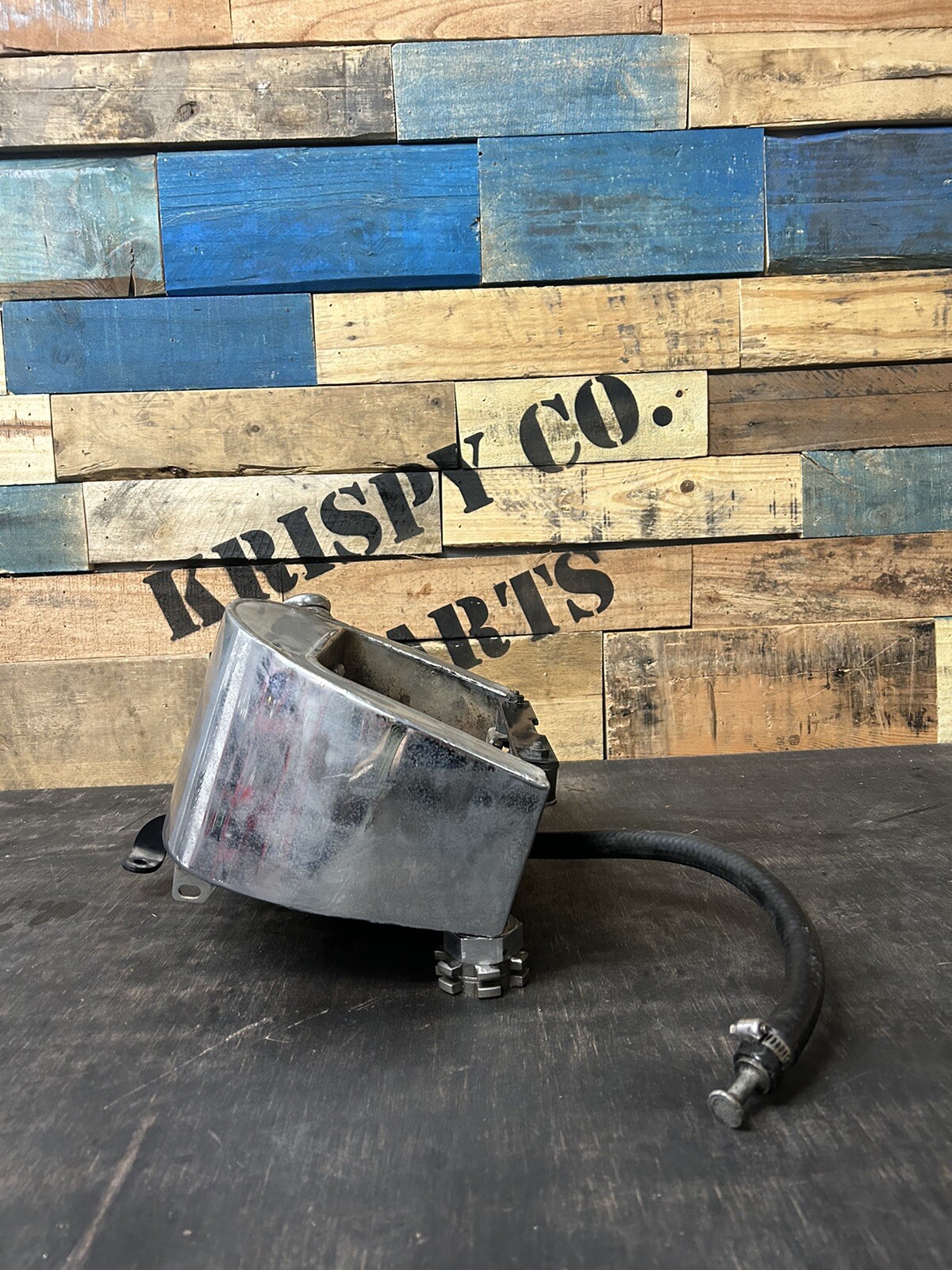 Harley Davidson Softail Chrome Horseshoe Oil Tank W/ Oil Temp Gauge eBay