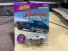 Johnny Lightning MUSTANG CLASSICS 1967 SHELBY GT WHITE 46