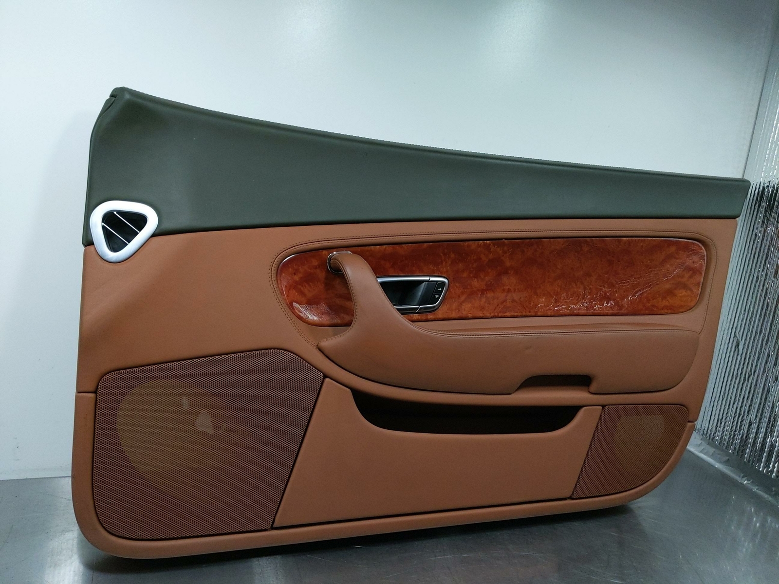 2005 BENTLEY RIGHT PASSENGER FRONT TRIM PANEL GREEN SADDLE LEATHER WOOD SEDAN