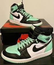 Nike Air Jordan 1 Retro High OG Green Glow UK 9.5 US 10.5 DZ5485-130 Sneakers