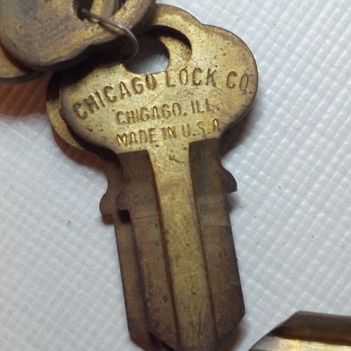 Lot of 41 Vintage Chicago Lock Company Key Blanks Uncut Keys. locksmith NOS - Picture 13 of 14