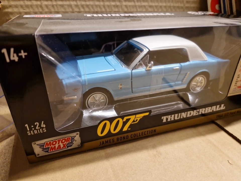 Ford Mustang coupé 1964 James Bond 007 Thunderball 1/24 Motormax Voiture 79855 - Photo 4/4