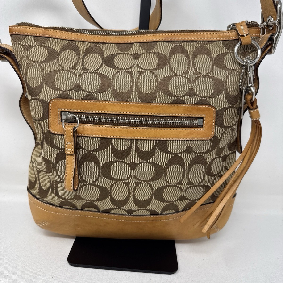 Vintage 2005 Coach 9362 Khaki Jacquard Signature Leather Shoulder