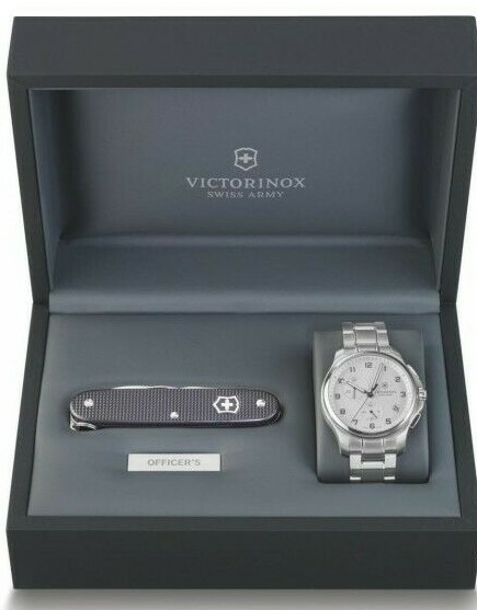 NEW Victorinox 241554.1 Chronograph Silver-Tone Watch Set With
