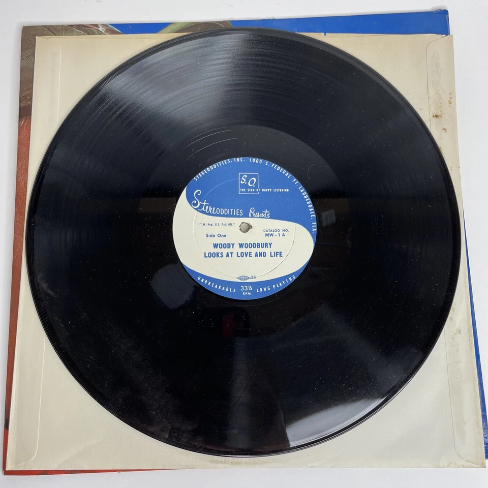 Woody Woodbury Looks At Love And Life (LP Record,33rpm,12",1960) Semi-Nude Cover — 第 4/4 张图片