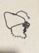 Black Metallic Floral Rhinestone Cross Chain Ring Bracelet Size 6 Goth