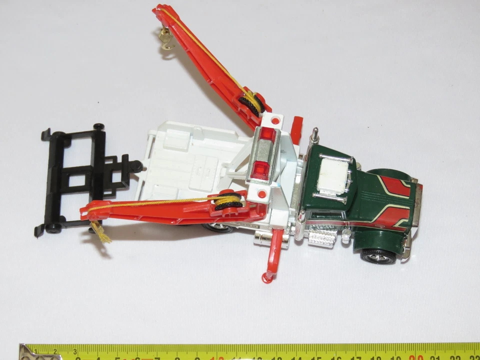 Vintage 1978 Matchbox Super Kings Peterbilt Heavy Duty Recovery Tow Truck K-20 - Image 4 of 4