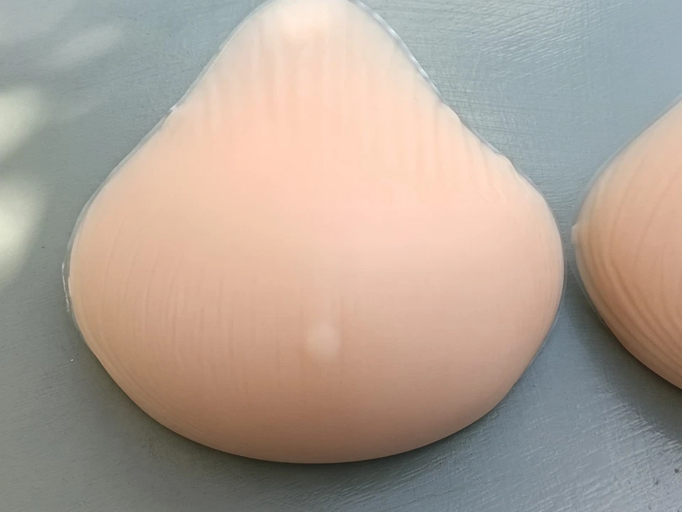 Amoena Natura Breast Form Prosthesis 1s Size 5 - Image 2 of 4