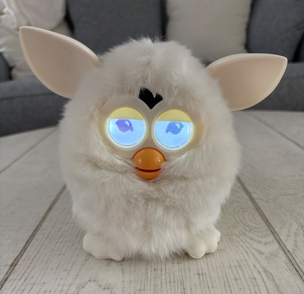 Hasbro Furby 2012 White Rare Collectible Interactive Toy - FULLY