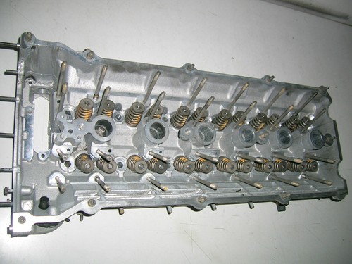 Zylinderkopf BMW E60 E61 530i E65 E66 730i X3 3.0i X5 3.0i M54 Motor