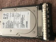 Dell 300GB U320 SCSI 10K D5796 0D5796  ST3300007LC HDD Hard Drive