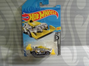 hot wheels rising heat