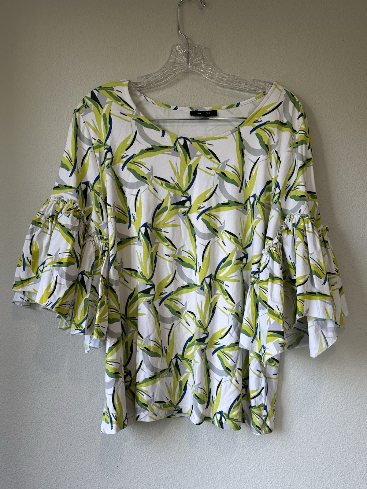 ALFANI Women’s Size Large Printed Ruffle-sleeve Blouse Shirt Top