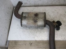 Auspufftopf mitte Mittelschalldämpfer Mitteltopf passt für AUDI  A4 AVANT (8ED,