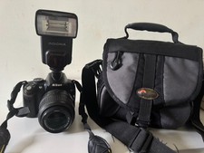 Nikon d5000 Digital SLR Camera 18 - 55mm lens Bundle w/ Flash  Charger  Bag