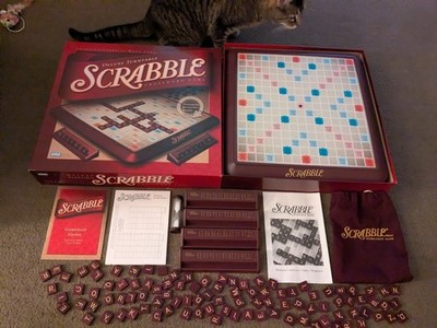 2001 Deluxe Scrabble Turntable Game Complete in Great Condition FREE SHIPPING