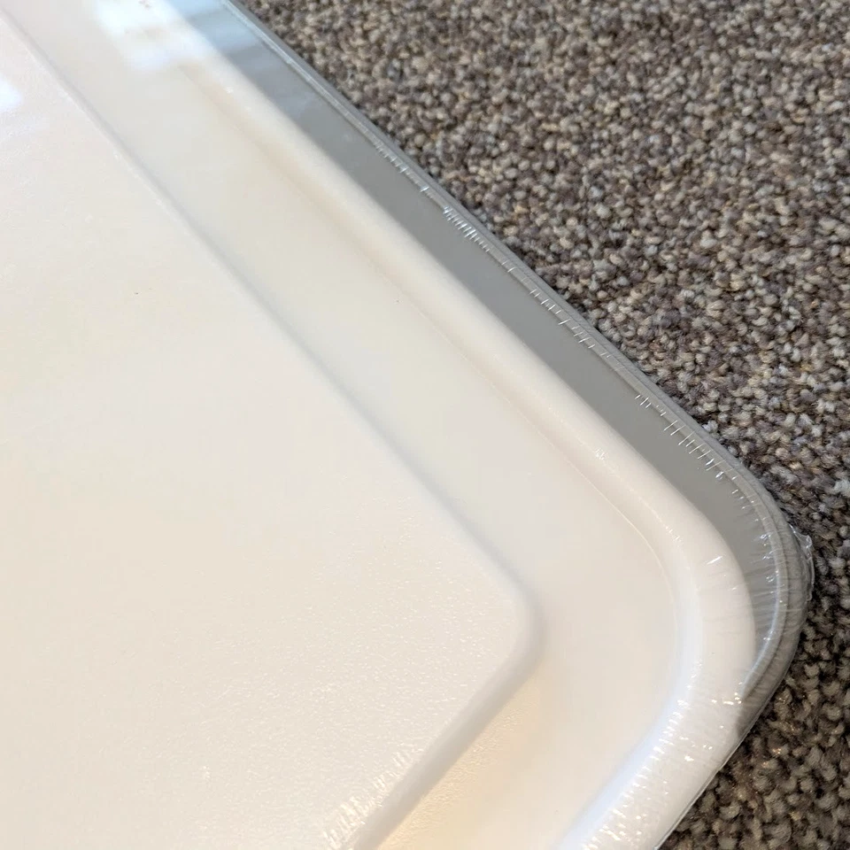 Tabla de cortar grande acanalada Pampered Chef 1023 borde antideslizante 18x12 NUEVA Foto 4 de 4