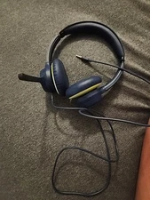 MPOW With Cord Headphone Set