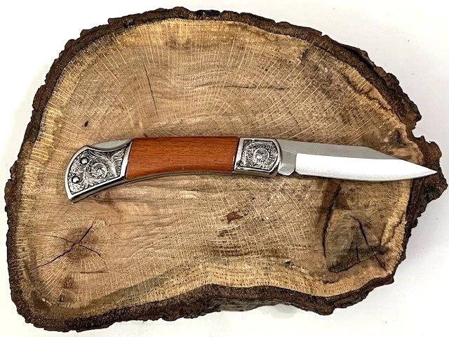 Cuchillo Alaska CON NOMBRE grabado y personalizado Connor en asas de madera de rosa - Excelente Foto 2 de 3
