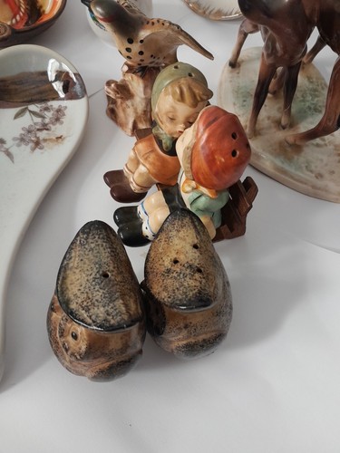 Lot Of Vintage Porcelain Items Mostly Japanese, Figurines And More, - Picture 6 of 18