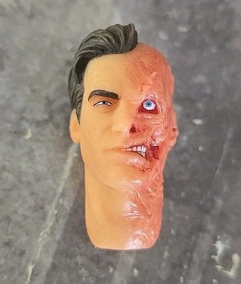 Mezco One:12 Two-Face Harvey Dent Head Sculpt DC Comics 1/12 Scale Fodder B