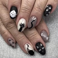 Halloween Press on Nails Short Oval Fake Nails Balck Cat Acrylic Nails with D...