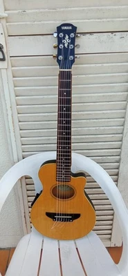 Guitare électro acoustique Yamaha APXT-1N guitare de Voyage - Photo 1/4