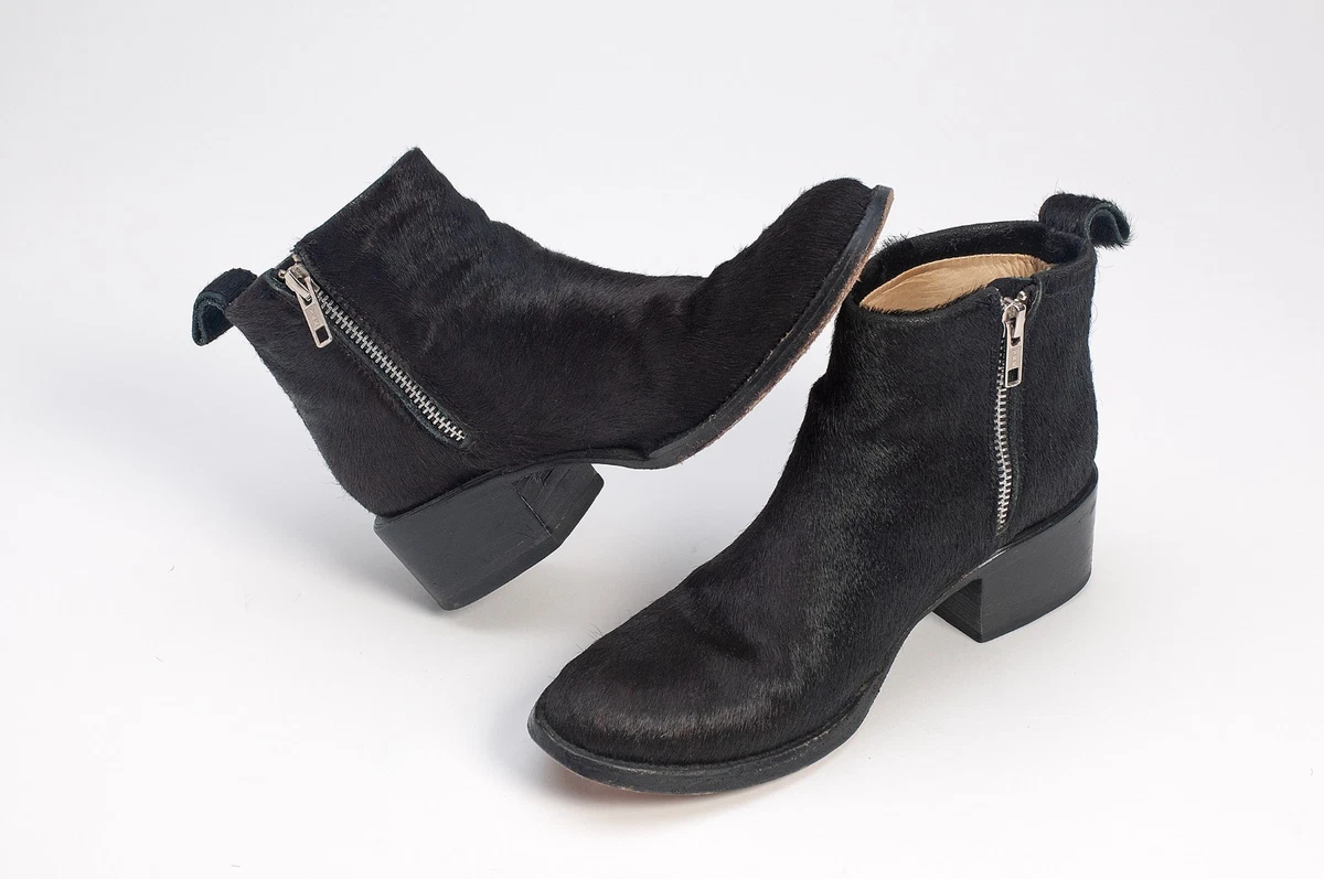 靴 Elizabeth Elizabeth and James Leather Upper Black Boots for Women for sale