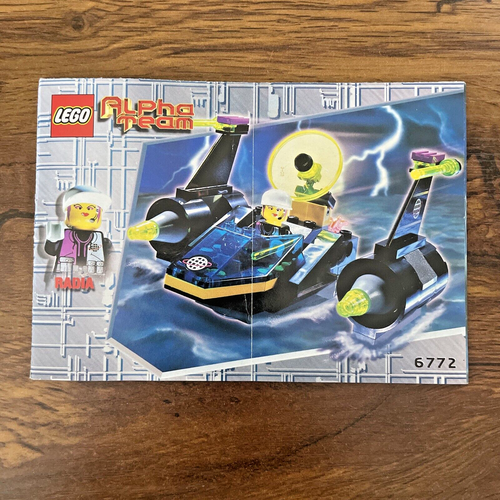 Lego 6772 Alpha Team Cruiser Instruction Manual Only - Picture 1 of 2