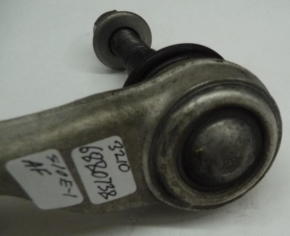 2017-2019 Rolls Royce RR11 Phantom Cullinan Ball Joint, Right 32106880738 OEM A1