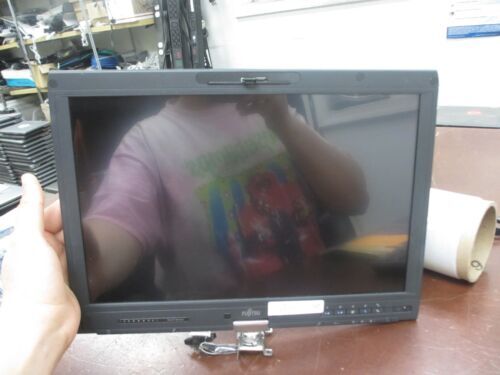 富士通 LIFEBOOK UH95/D3 i7-8565U 8GB Fujitsu Lifebook UH95/D3 Core i7-8565U 1.80GHz 8GB SSD 256GB 13.3
