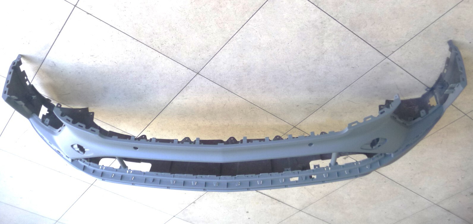 2021-2023 Bentley Bentayga Speed Gen 2 BY636-2 Front Bumper Cover 36A807103D OE