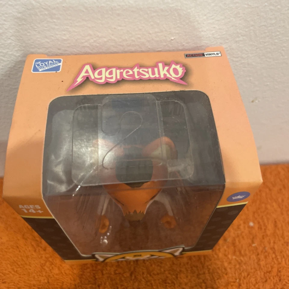 Figura de vinilo de acción The Loyal Subjects Aggretsuko Ookami NUEVO Foto 2 de 4