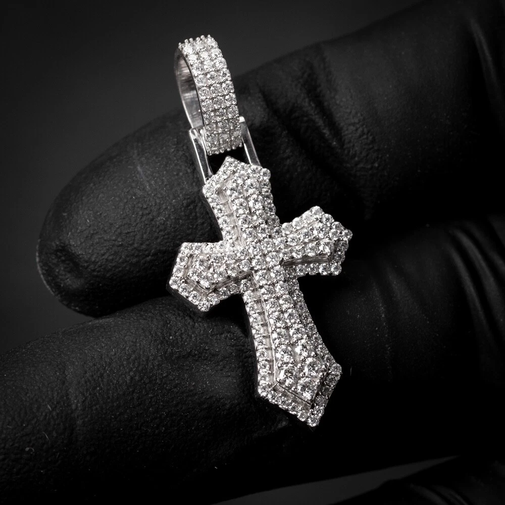 White Gold 925 Sterling Silver Moissanite Cross Pendant