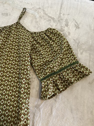 Suzanne Betro Weekend Top Womens Size 1X Green Off Shoulder Soft Casual - Picture 7 of 9