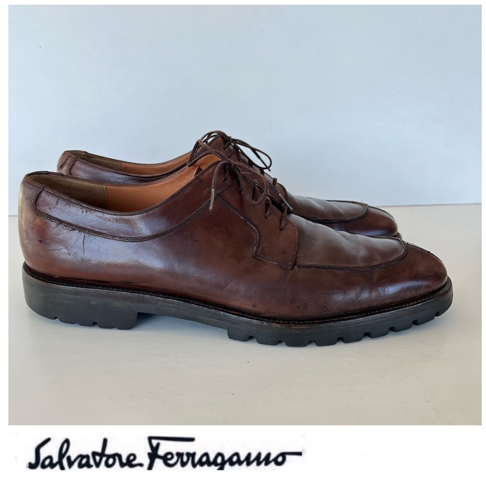 SAOLA Scarpe derby SALVATORE FERRAGAMO Italia in pelle marrone con lacci suola a strappo taglia 11 5 D