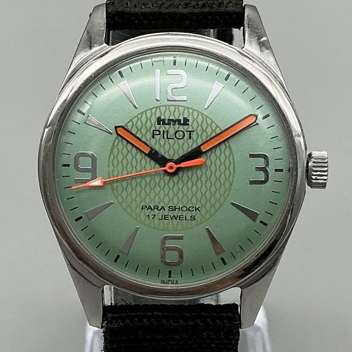 Vintage HMT Pilot Mens Watch 35mm Green Dial Para Shock 17 Jewels
