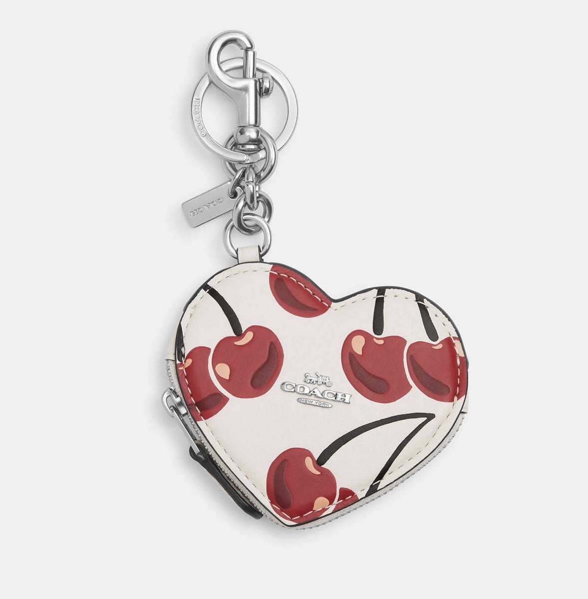 COACH ハート型 チェリー柄ケースキーホルダー CZ091シルバー金具 NWT Limited Coach CZ091 Leather Heart Coin Pouch Bag Charm With